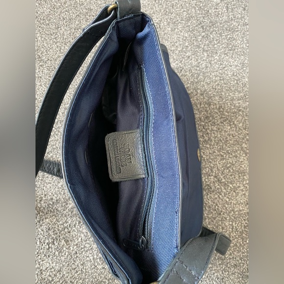 Joan Weisz Navy blue leather bag - Picture 2 of 6